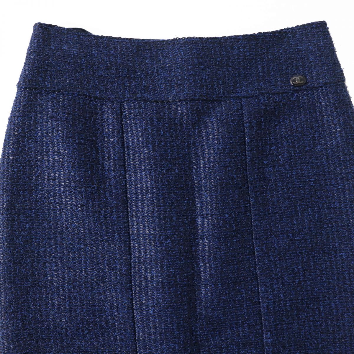 Chanel Tweed Tight Skirt Blue Black 34