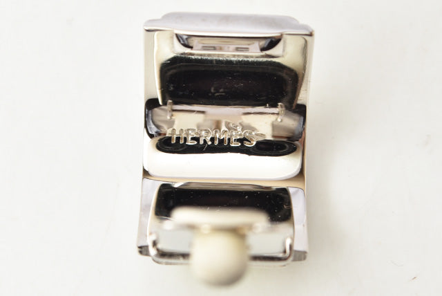 Hermes Enamel Earrings Light Green/Silver in Excellent Condition