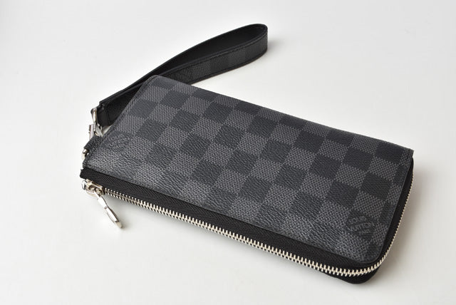 Louis Vuitton Damier Graphite Canvas Long Wallet N60379 in Great Condition