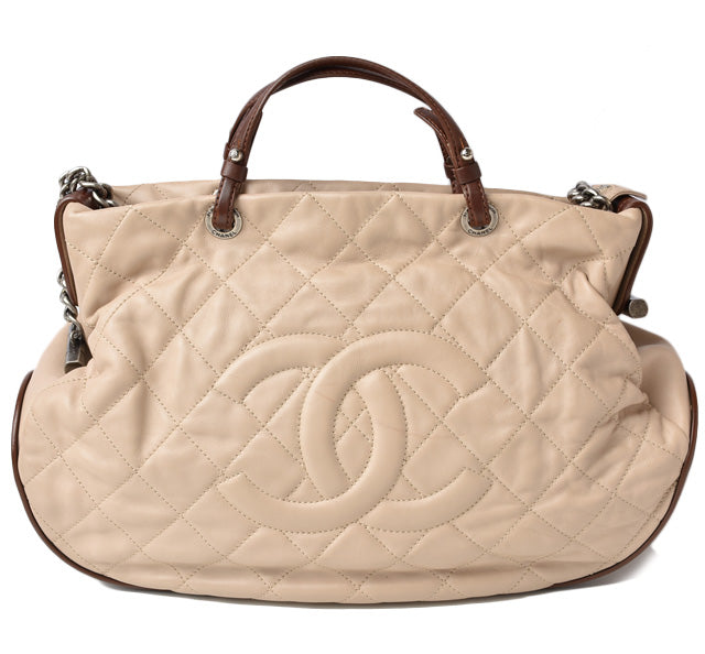 Chanel 2way Leather Tote/Shoulder Bag with Chain and Quilted Stitching in Great Condition