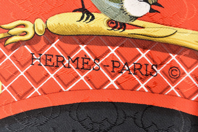 Hermes 100% Silk Scarf La Cle des Champs Bird Red/Black 88x88cm in Pristine Condition