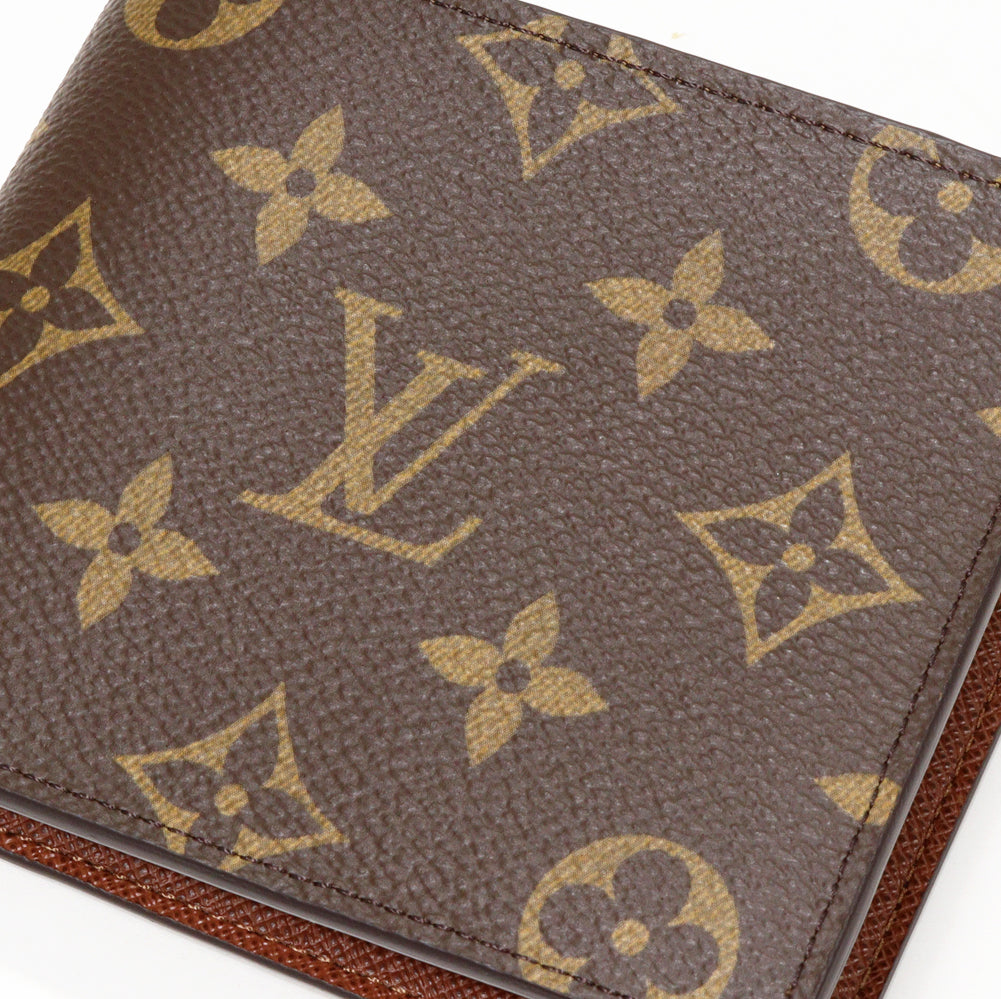 Louis Vuitton Monogram Canvas Bifold Wallet M62288 in Pristine Condition