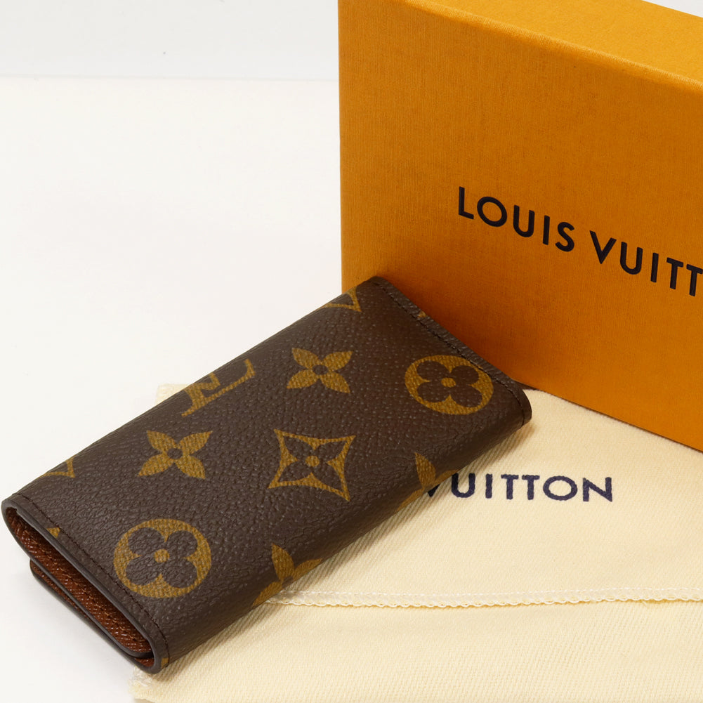 Louis Vuitton Monogram 4 Key Holder M69517 in Pristine Condition