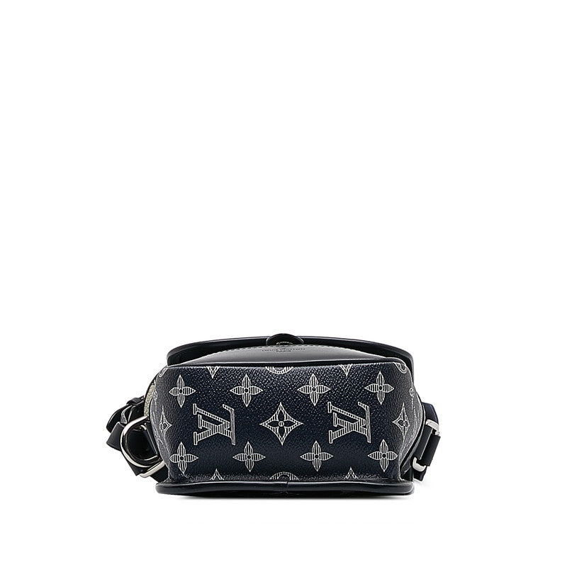 Louis Vuitton Monogram Savannah Messenger Bag