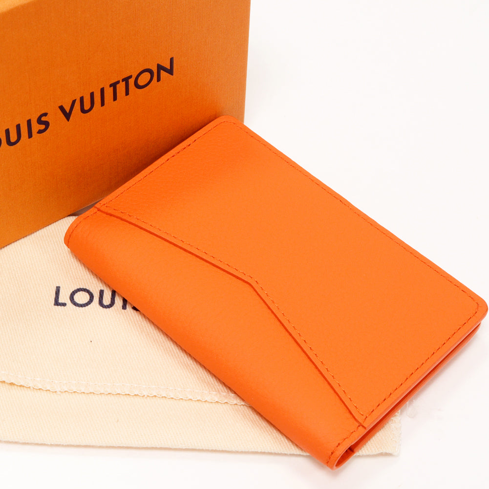 Louis Vuitton Bifold Card Case M81028