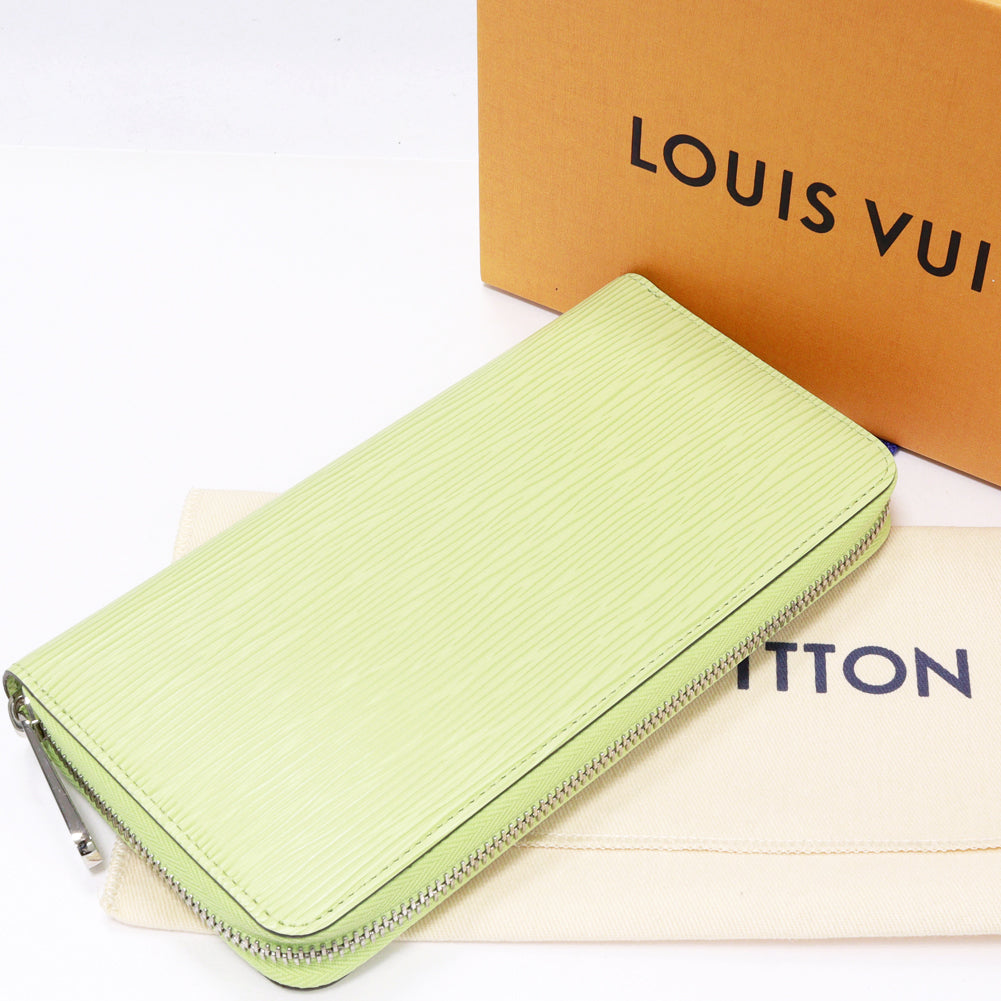 Louis Vuitton Epi Zippy Wallet M82513 in Pristine Condition