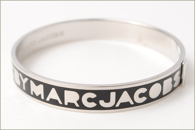 MARC BY MARC JACOBS Bangle Accessory Skinny Logo Black