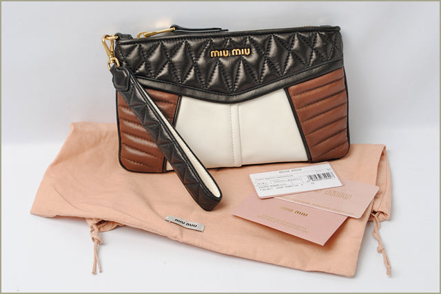 Miu Miu Nappa Lambskin Mini Clutch Bag Pouch 5N1811 in Pristine Condition