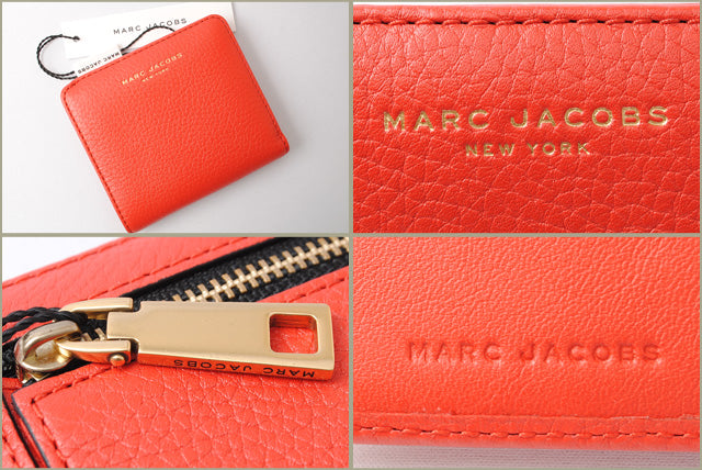 MARC JACOBS GOTHAM Leather Wallet Red