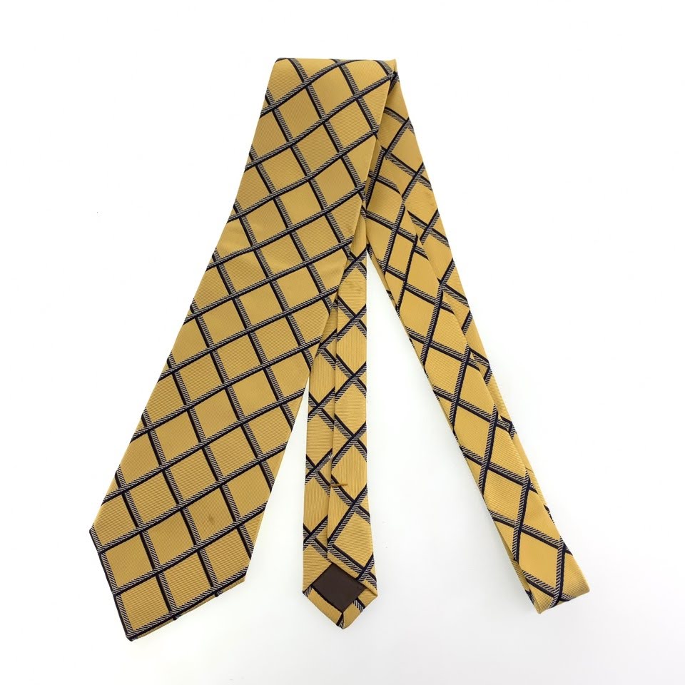 Yves Saint Laurent Silk Square Pattern Tie 101721 in Very Good Condition