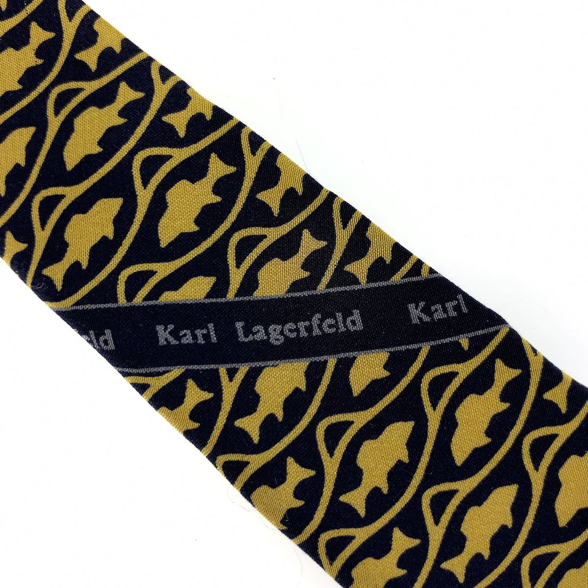 KARL LAGERFELD Silk Fish Pattern Navy Yellow Tie in Very Good Condition