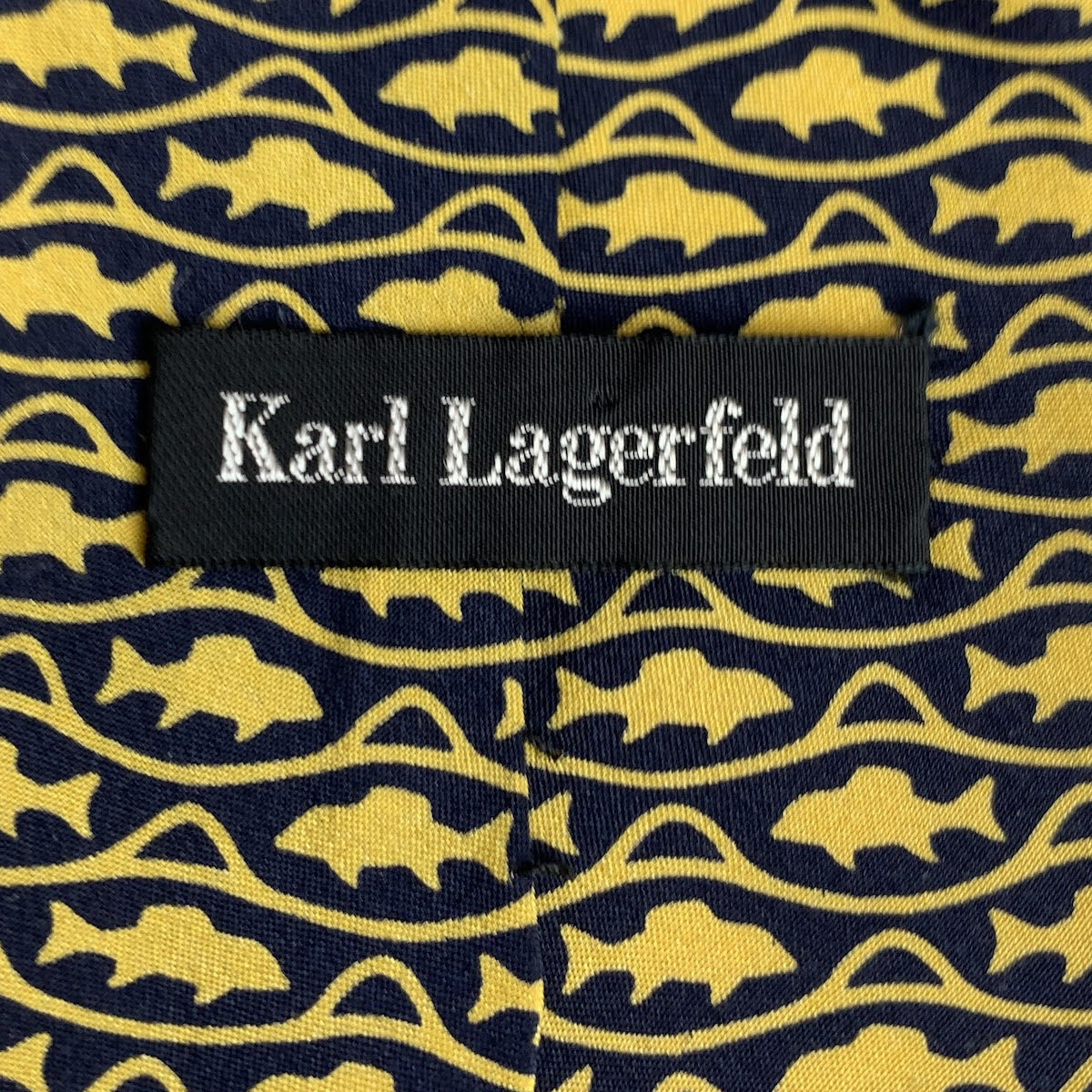 KARL LAGERFELD Silk Fish Pattern Navy Yellow Tie in Very Good Condition