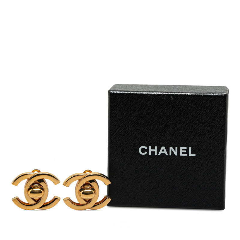 Chanel Coco Mark Turnlock Earrings Gold