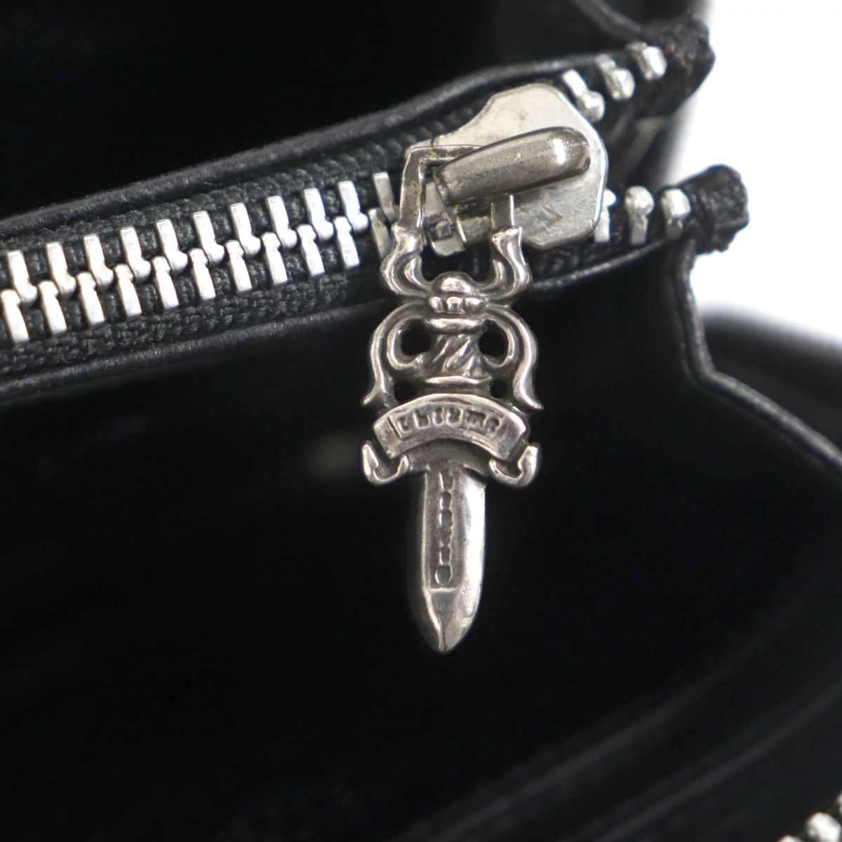 CHROME HEARTS Pyramid Studded Leather Wallet