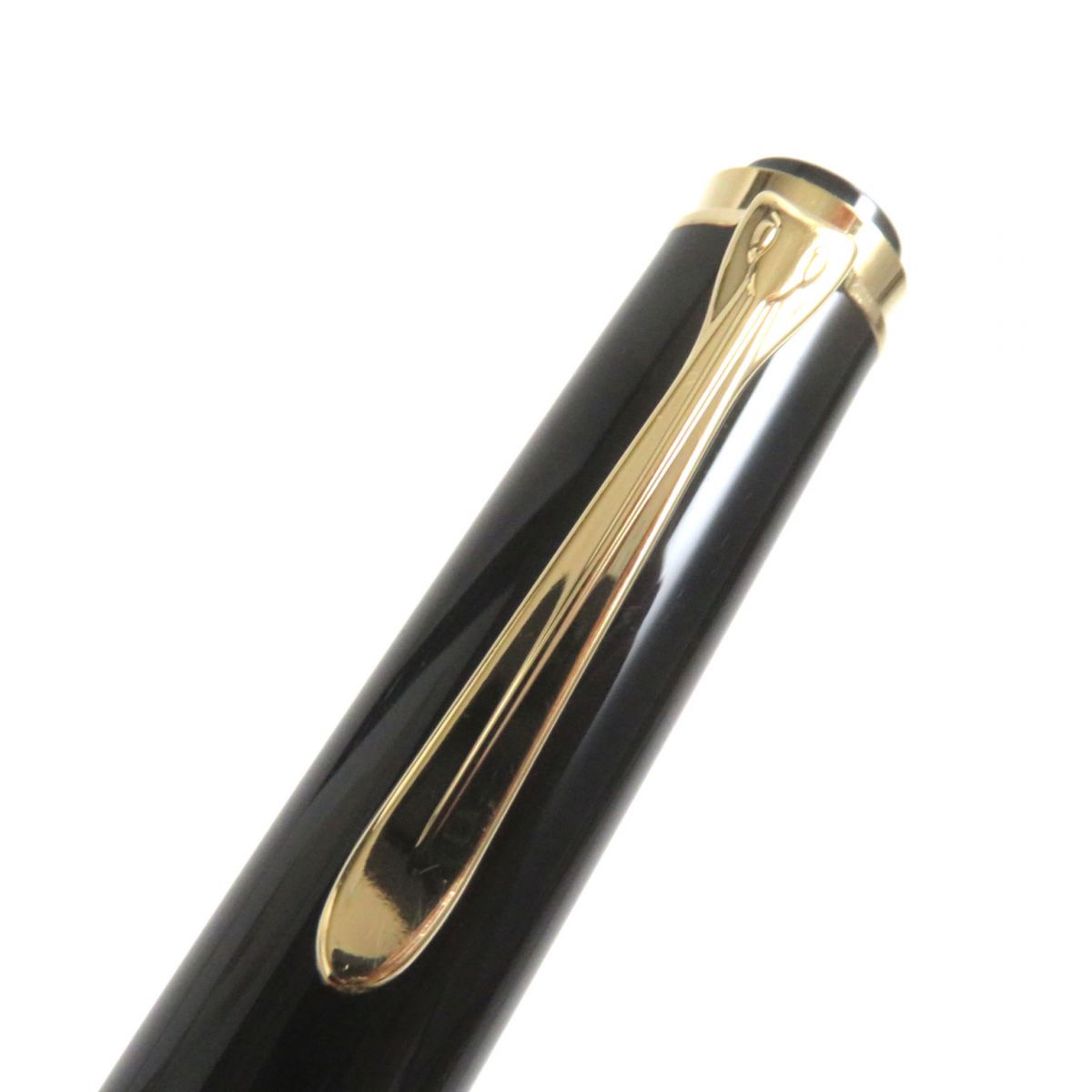 Pelikan M405 Souveraen 14K Fountain Pen Black Gold