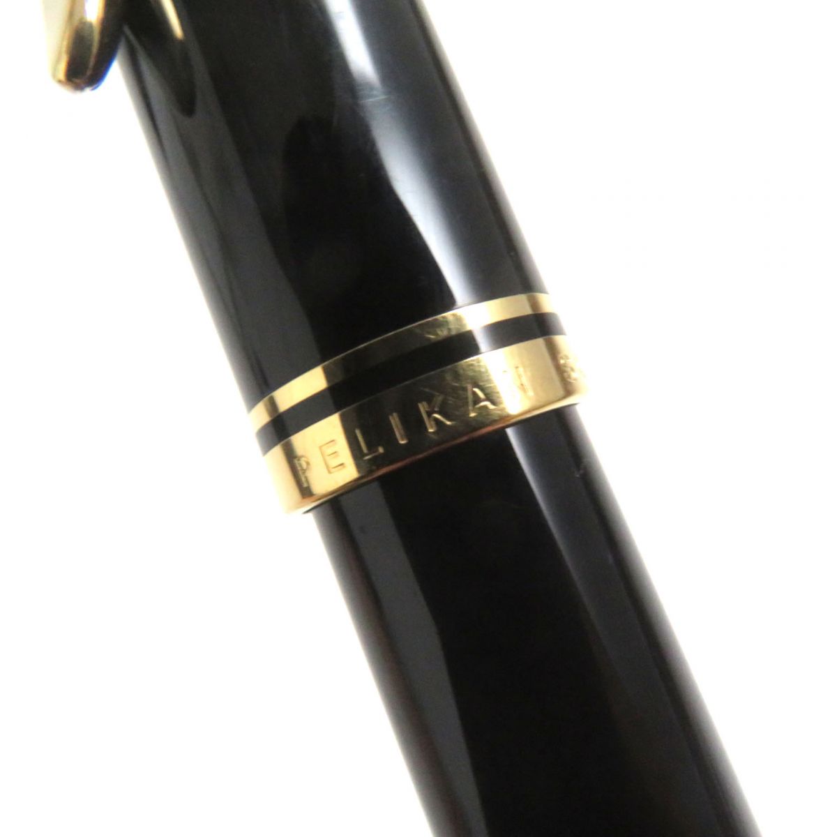 Pelikan M405 Souveraen 14K Fountain Pen Black Gold