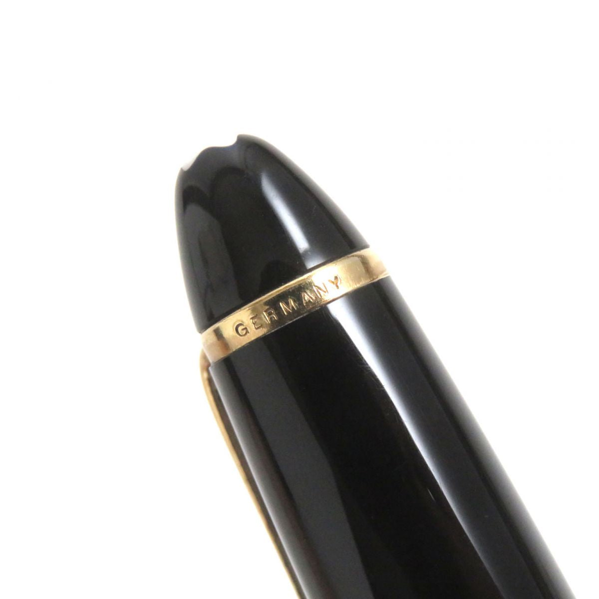 Montblanc Meisterstuck 146 Fountain Pen Black Gold