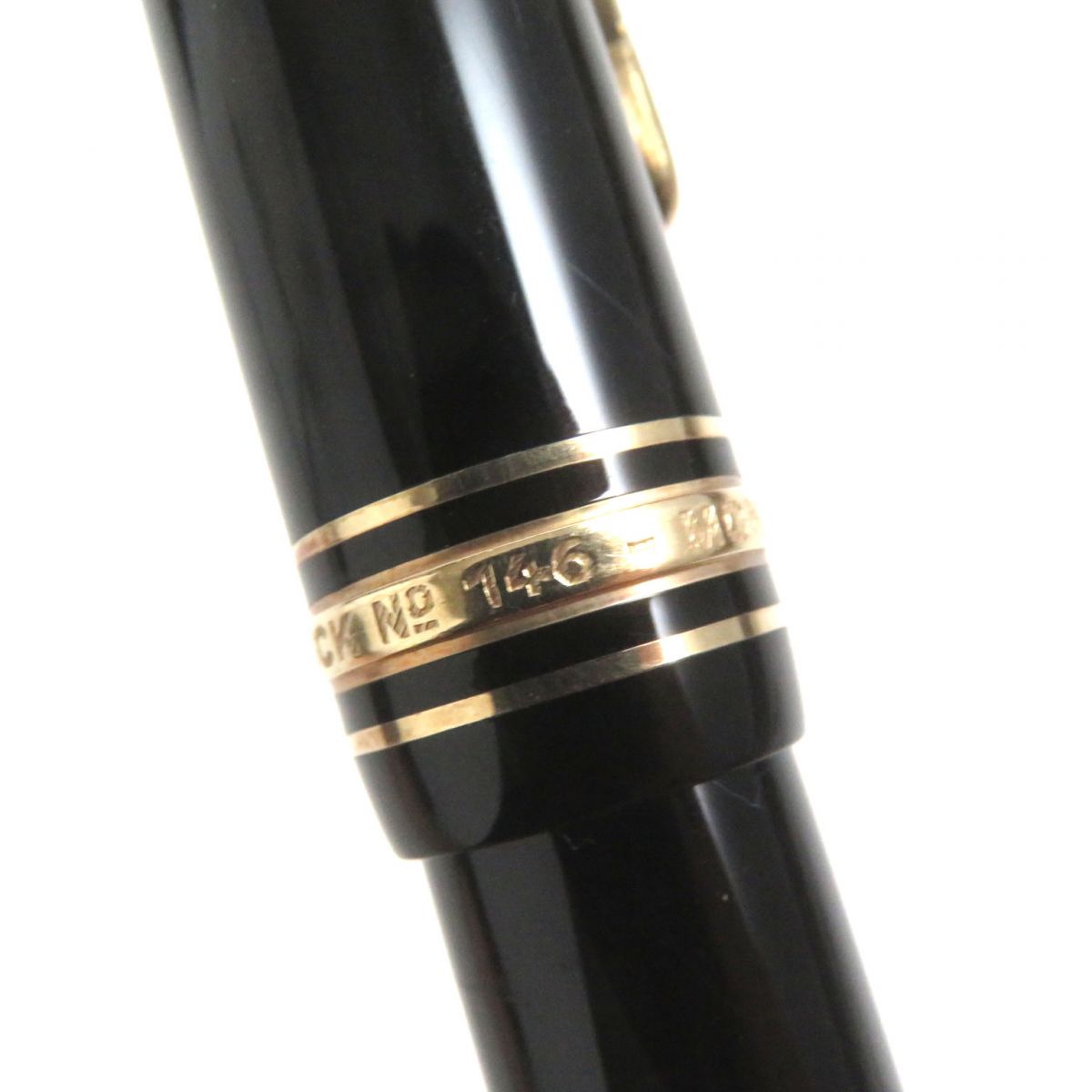 Montblanc Meisterstuck 146 Fountain Pen Black Gold