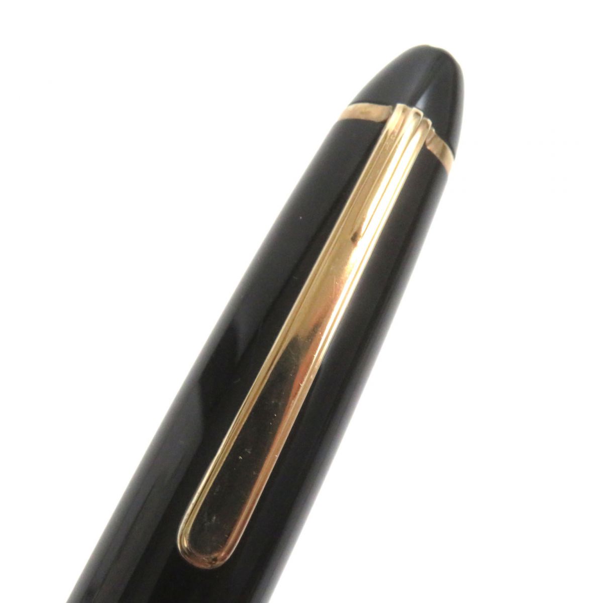 Montblanc Meisterstuck 146 Fountain Pen Black Gold