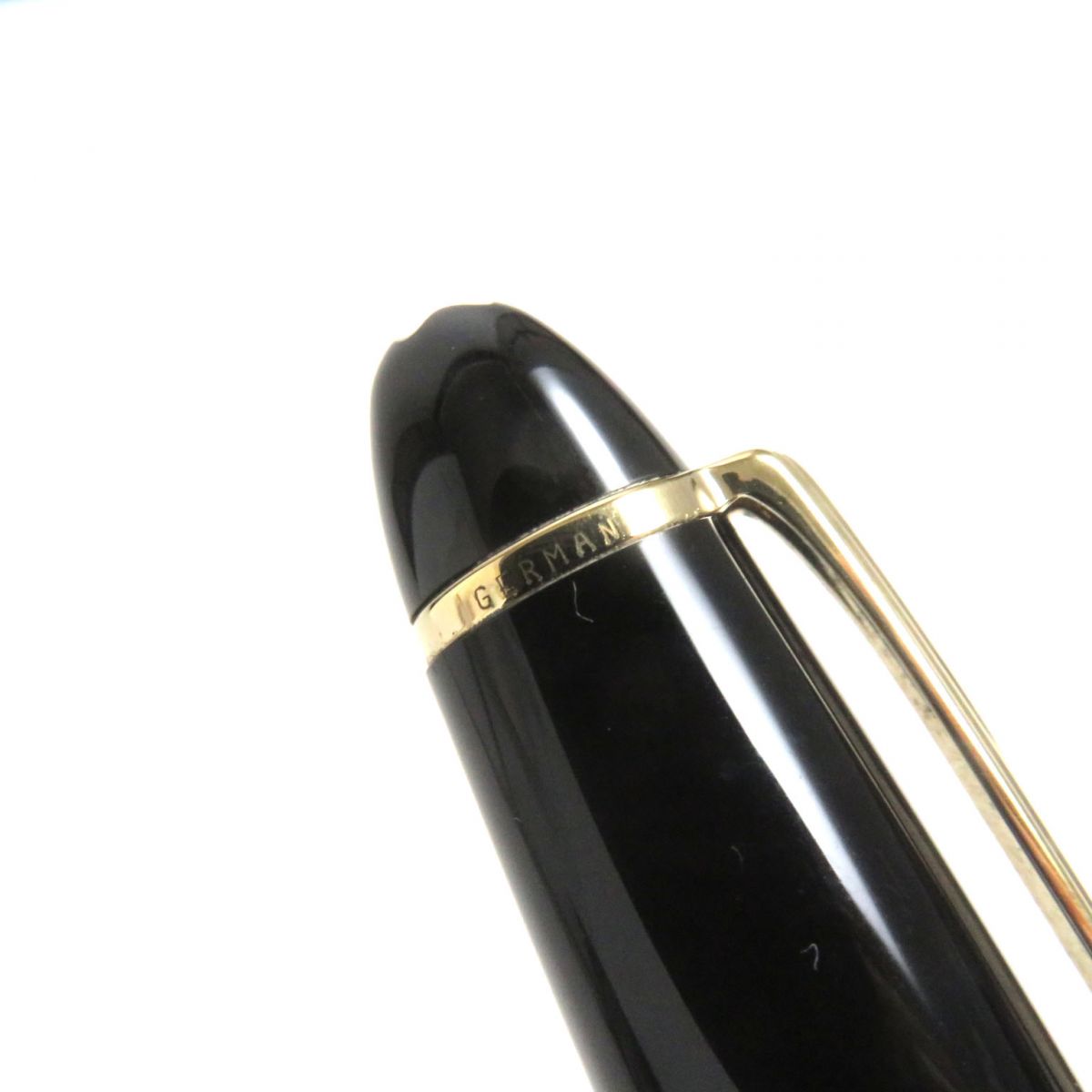 Montblanc Meisterstuck Classic Ballpoint Pen