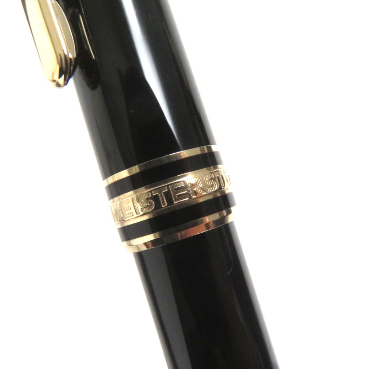 Montblanc Meisterstuck White Star 14K Fountain Pen