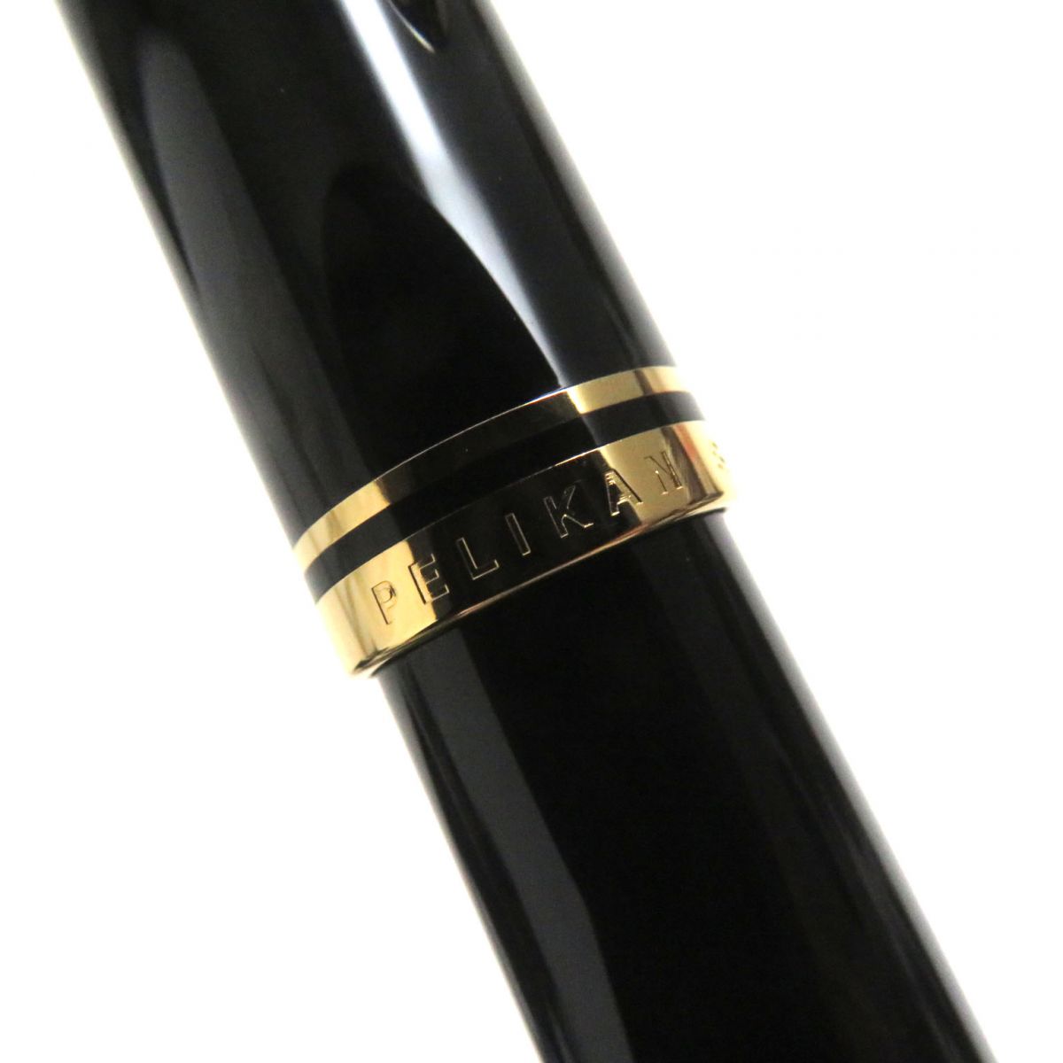 Pelikan M405 Souveraen 14K Fountain Pen, Black/Gold, F Nib