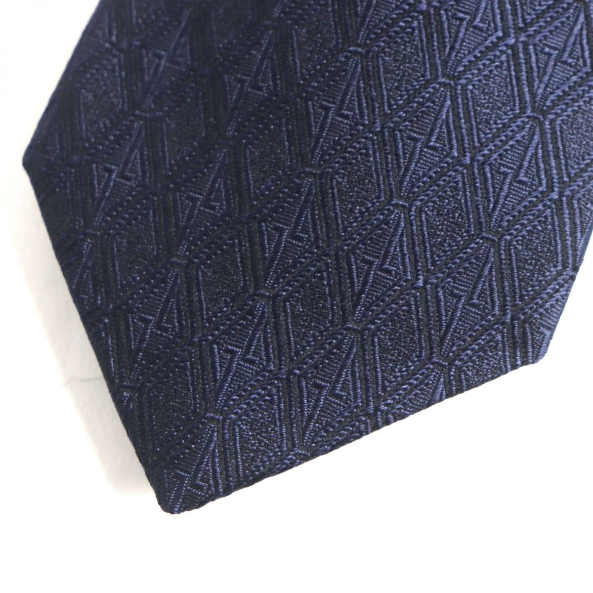 Gucci GG Jacquard Silk Tie 721180 Navy