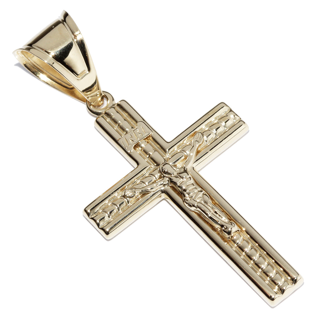 K18YG Rosary Cross Pendant in Pristine Condition