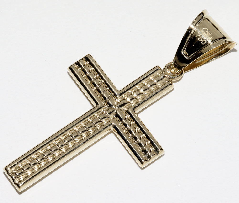 K18YG Rosary Cross Pendant in Pristine Condition