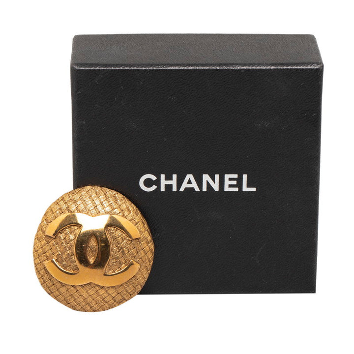 Chanel Vintage Coco Mark Brooch Gold Plated in Very Good Condition