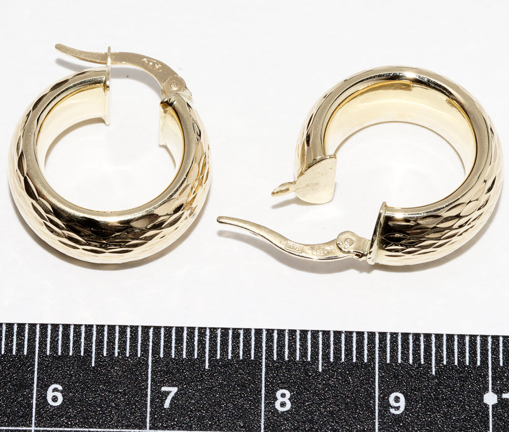 K18YG Yellow Gold Hoop Earrings