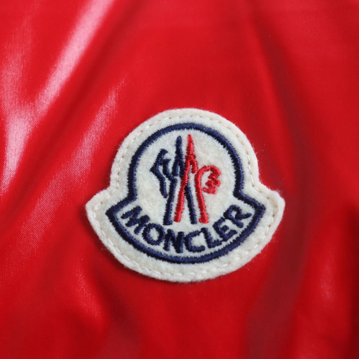 Moncler AGNEAUX Hooded Down Vest Red