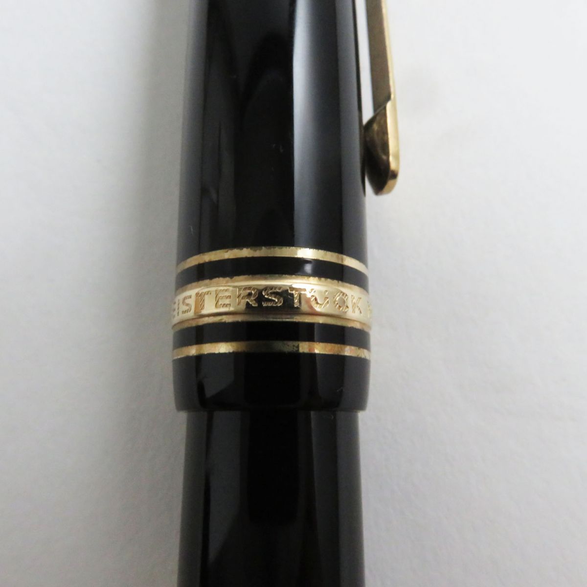 Montblanc Meisterstuck No.146 14K F nib Fountain Pen