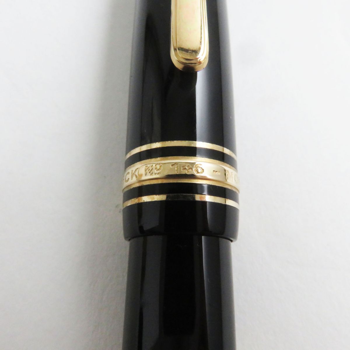 Montblanc Meisterstuck No.146 14K F nib Fountain Pen