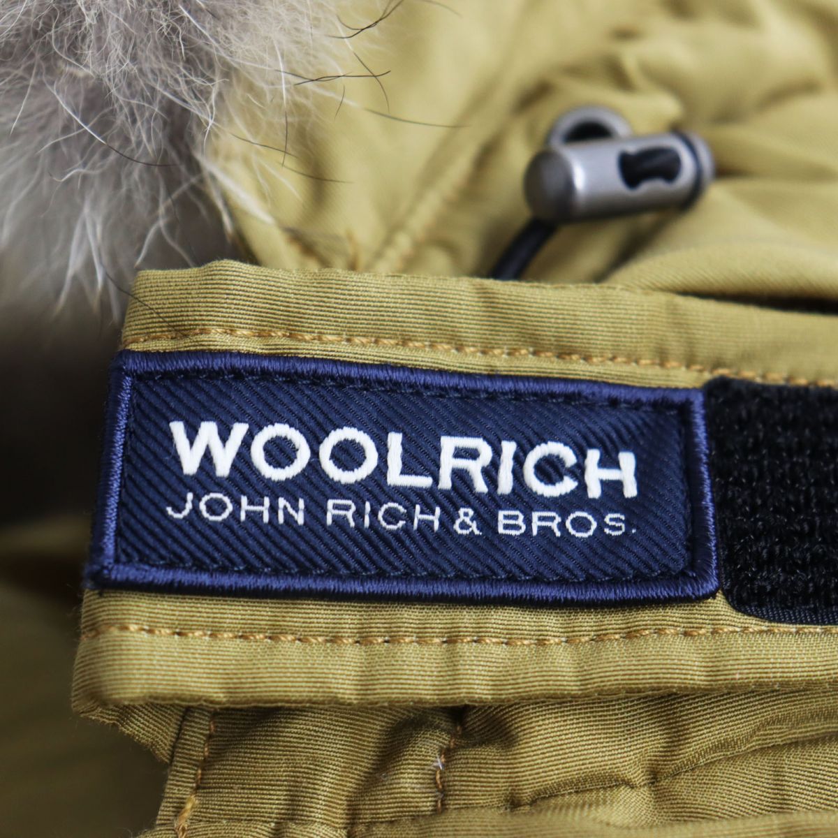 WOOLRICH Arctic Parka Hooded Down Jacket