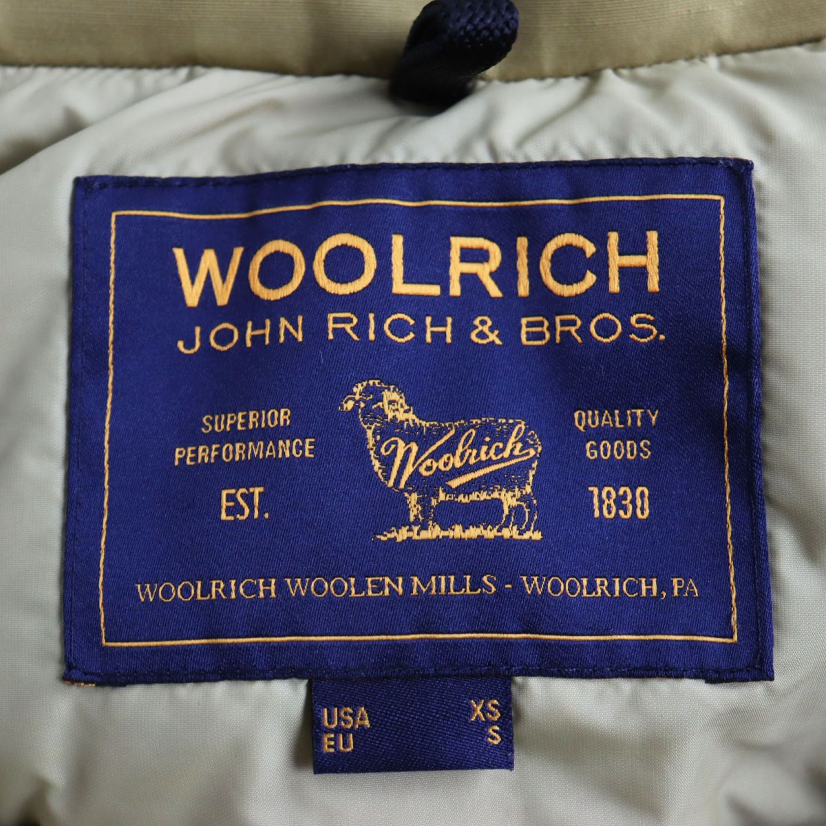 WOOLRICH Arctic Parka Hooded Down Jacket