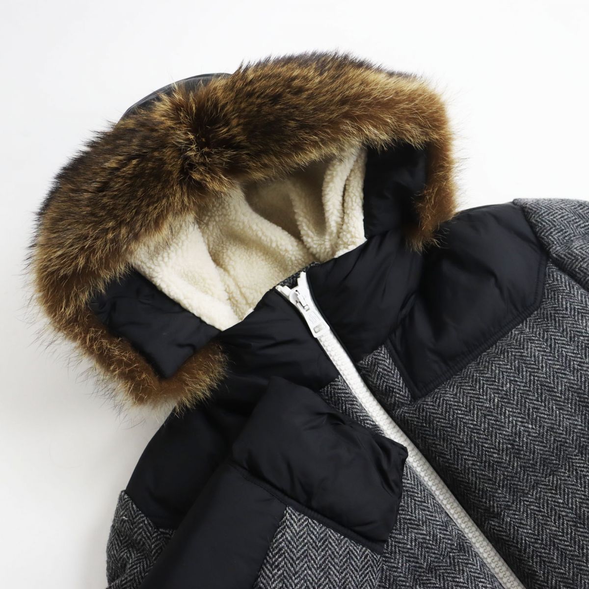 Moncler Herringbone Hooded Down Jacket Grey Black