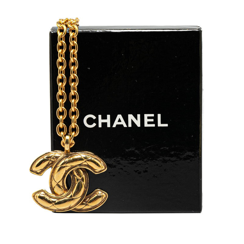 Chanel Coco Mark Matelasse Gold Plated Necklace in Very Good Condition