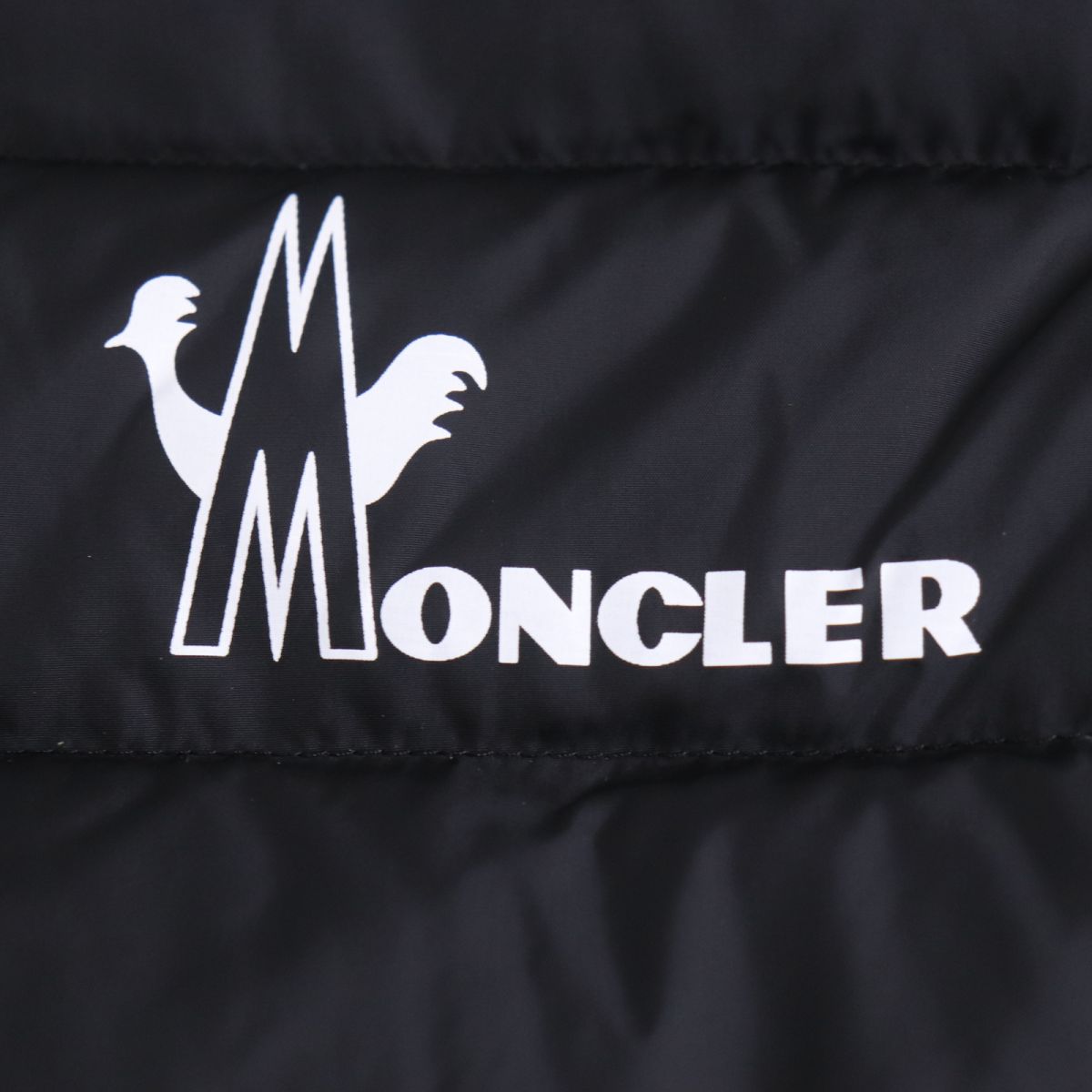 Moncler MAGLIONE TRICOT CARDIGAN Down Jacket Black S