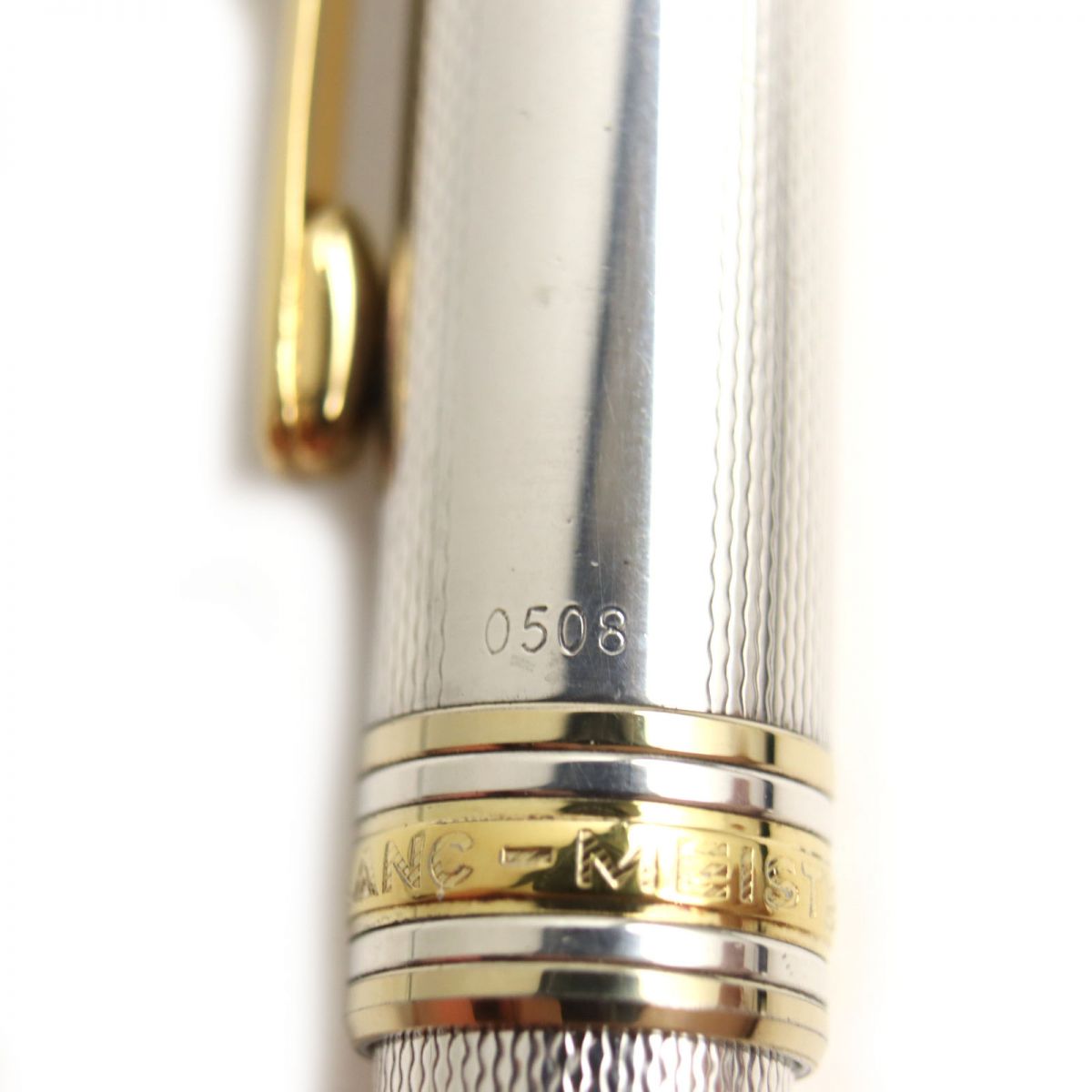 Montblanc Meisterstuck Solitaire 18K M Nib Fountain Pen