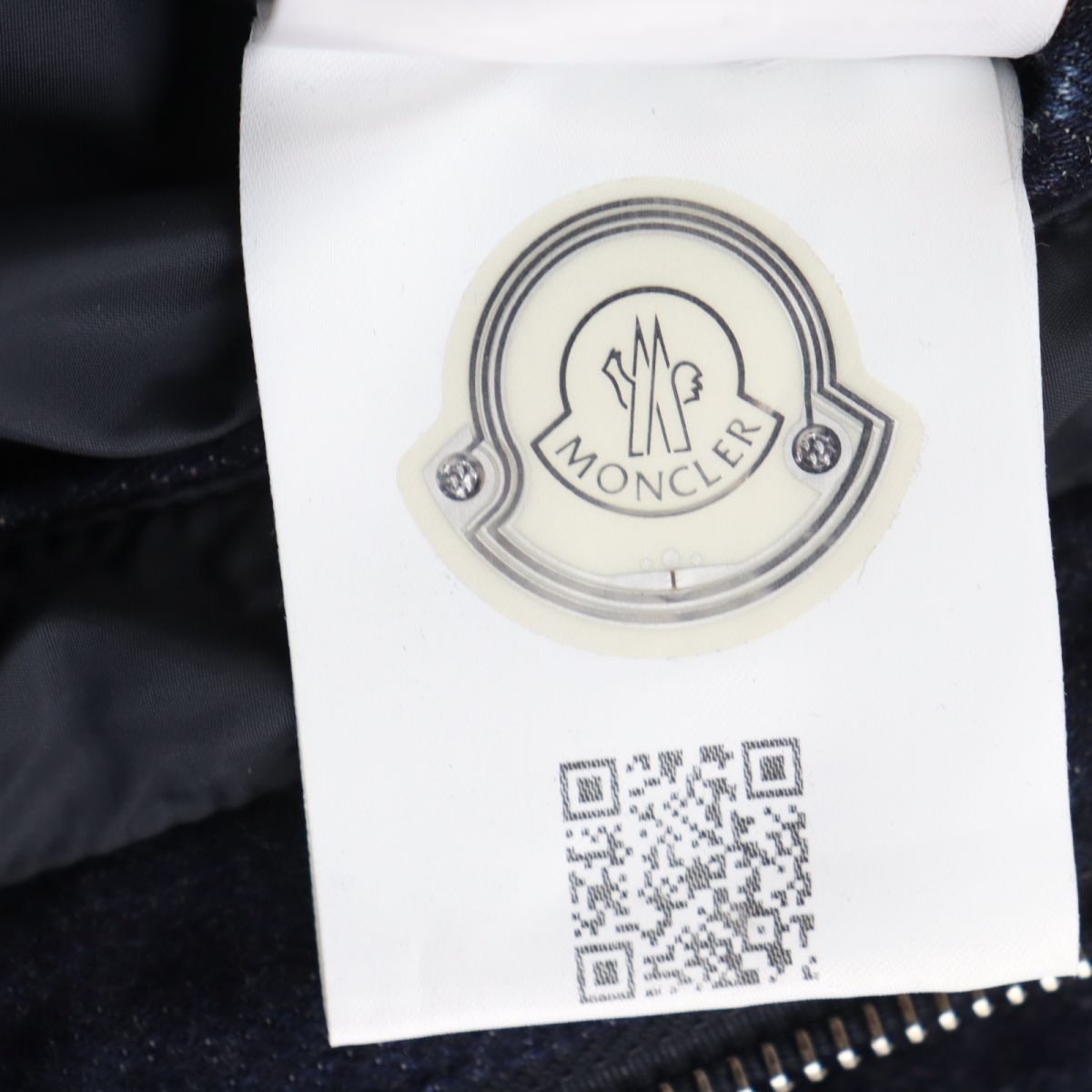 Moncler Clovis Logo Patch Down Jacket