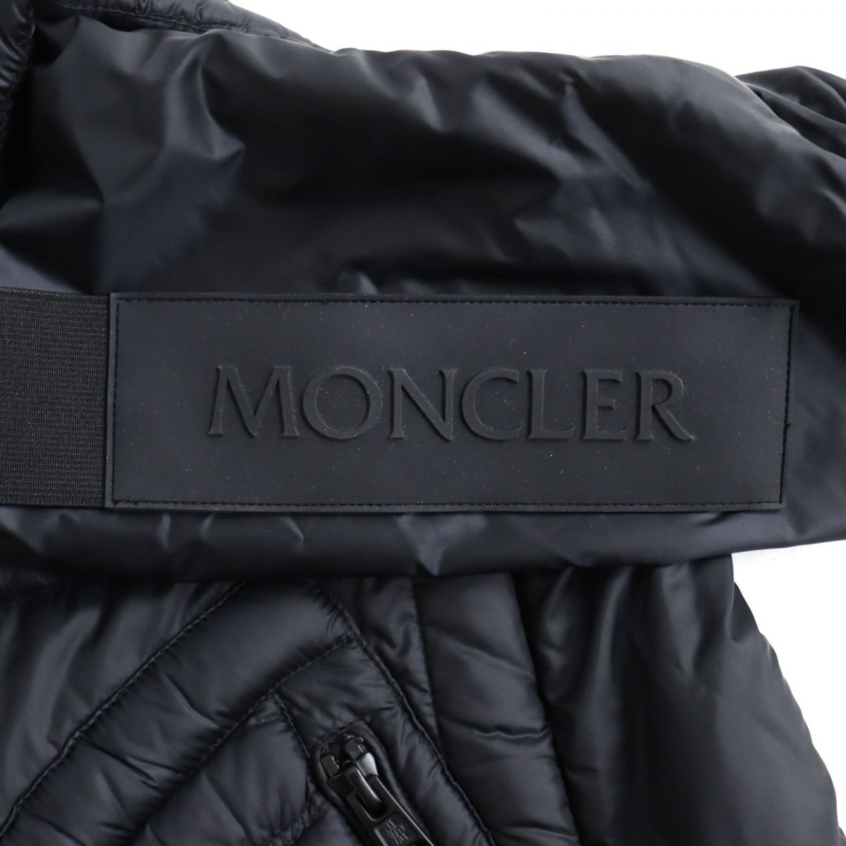 Moncler APEX GIUBBOTTO Down Jacket Black 1