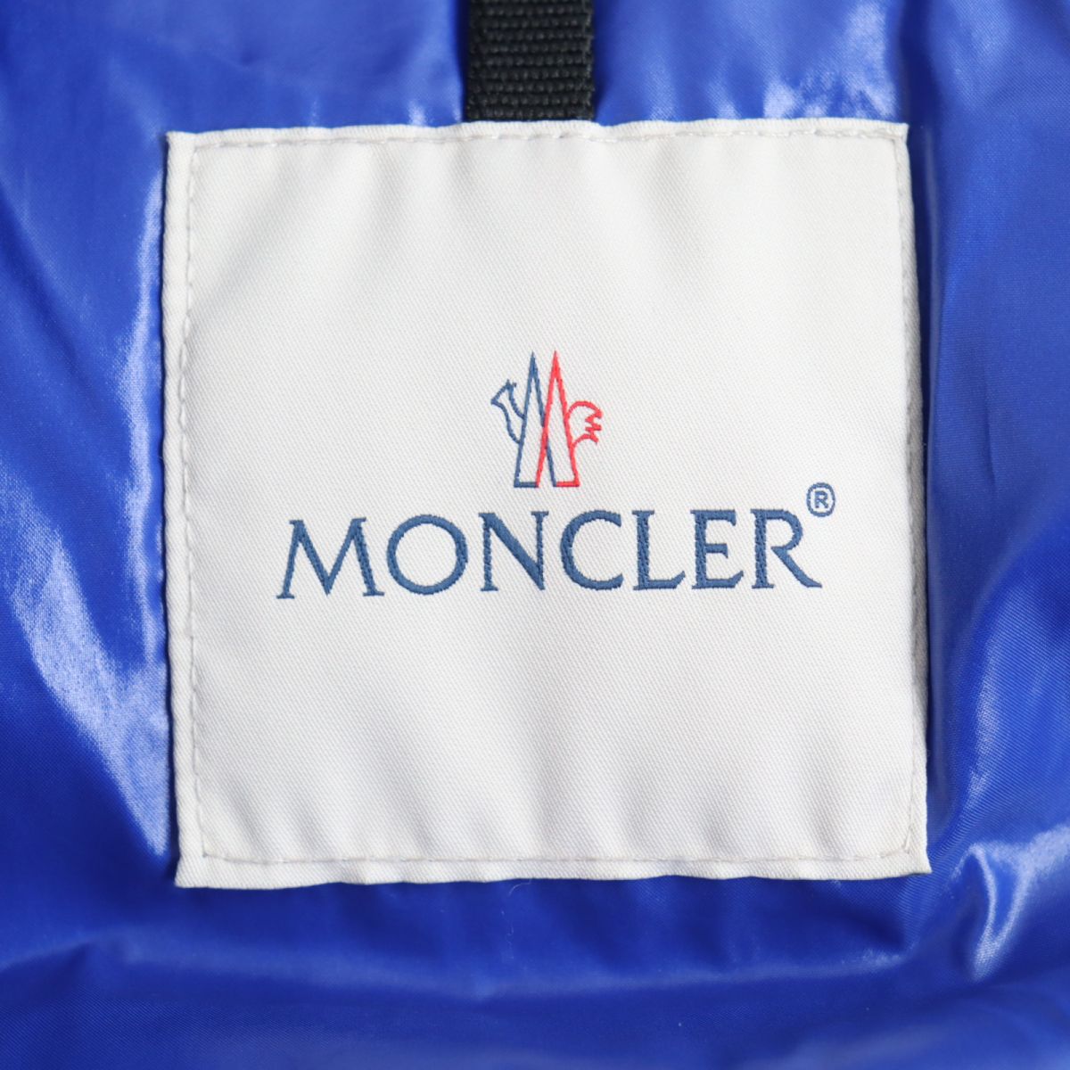 Moncler MONTCLA GIUBBOTTO Down Jacket Blue