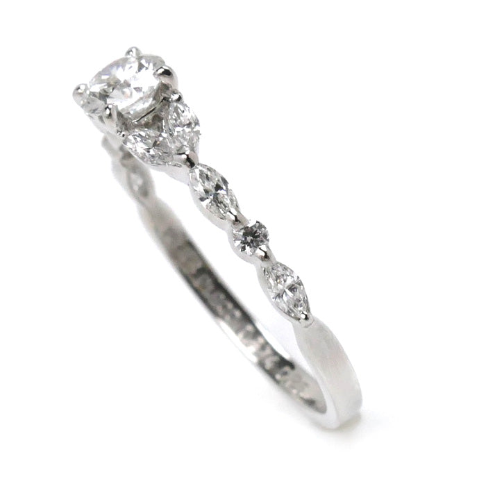 AHKAH Platinum Diamond Ring PE0008310200