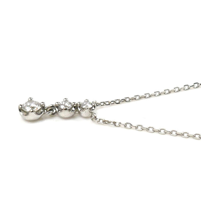 Platinum PT850 Diamond Trilogy Necklace