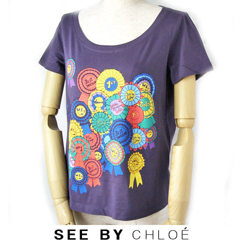 SEE BY CHLOE Cotton 100% Short Sleeve T-Shirt with Colorful Badges Size 40 in Pristine Condition