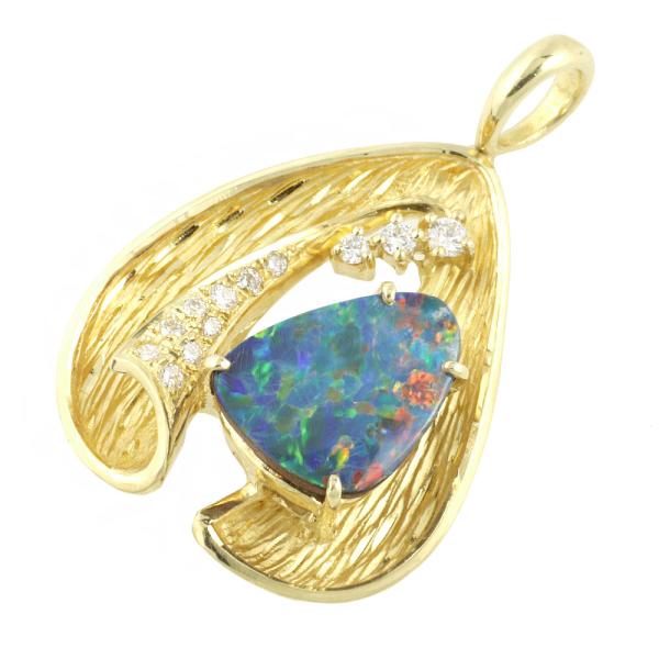 Opal & Diamond Overlay Pendant - K18 Yellow Gold Material, 2.35ct Opal & 0.15ct Diamond, No-Brand, Ladies' Gold Jewelry (Used) in Excellent Condition