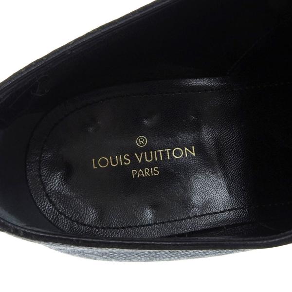 Louis Vuitton null ST0197 in Very Good Condition