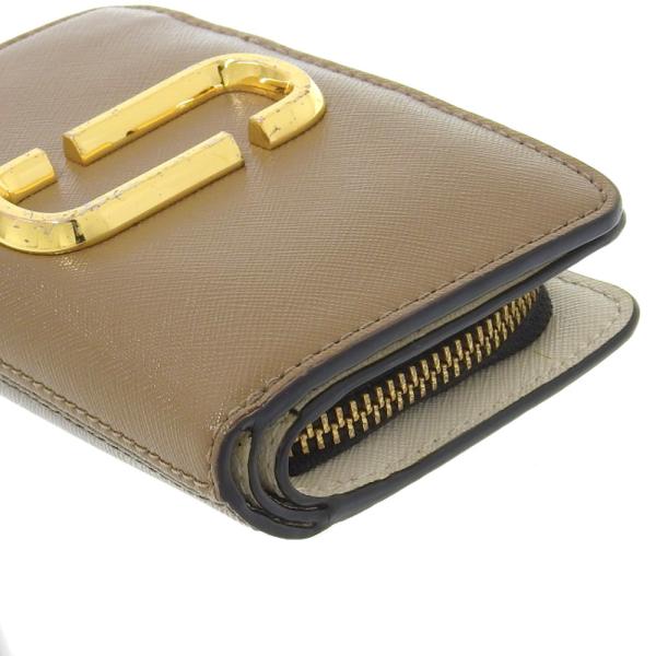 Snapshot Leather Wallet in Very Good Condition