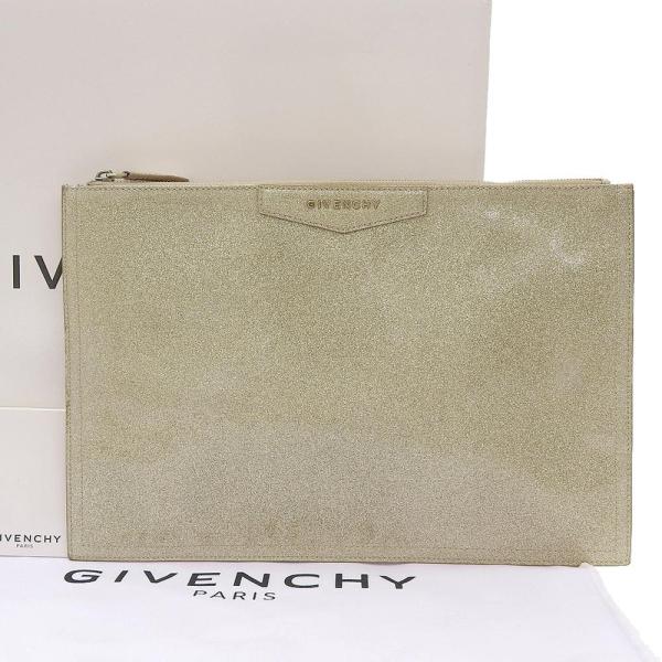 Givenchy null